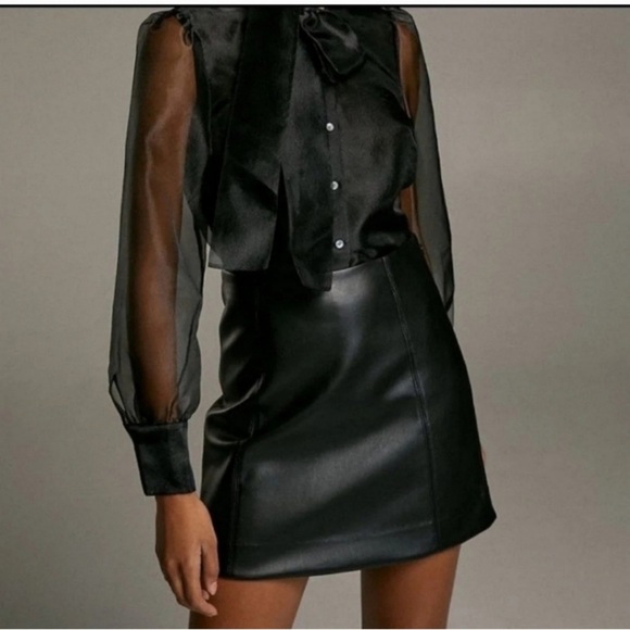 Aritzia Dresses & Skirts - Aritzia Babaton Black Faux Leather Mini Skirt 4